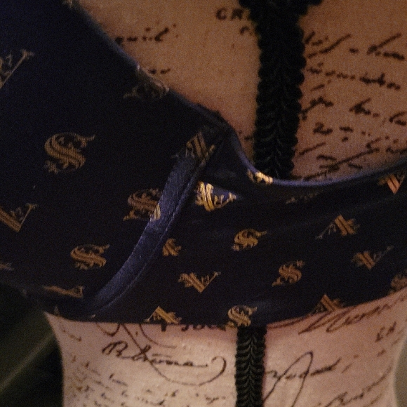 Victoria's Secret Blue and Gold Full-Coverage Bra - Picture 3 of 16